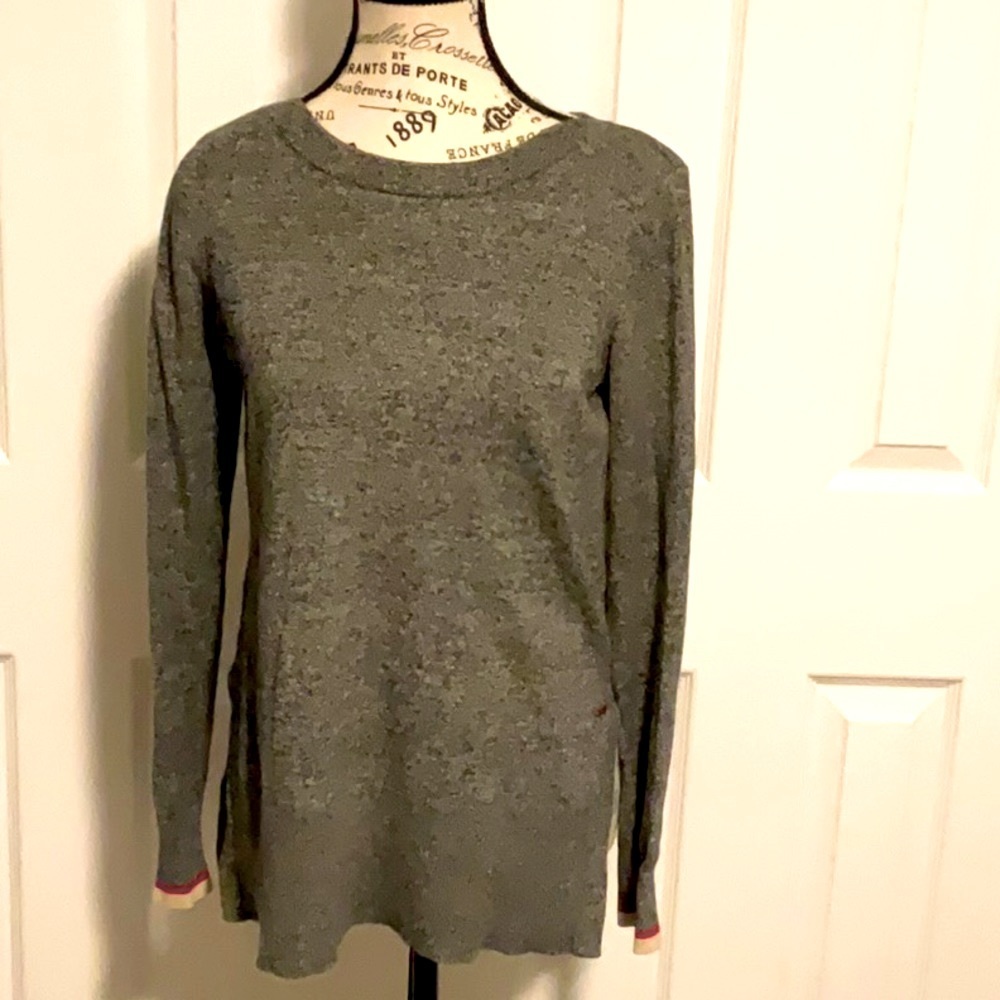 Roots Cabin  Sweater in Size XS